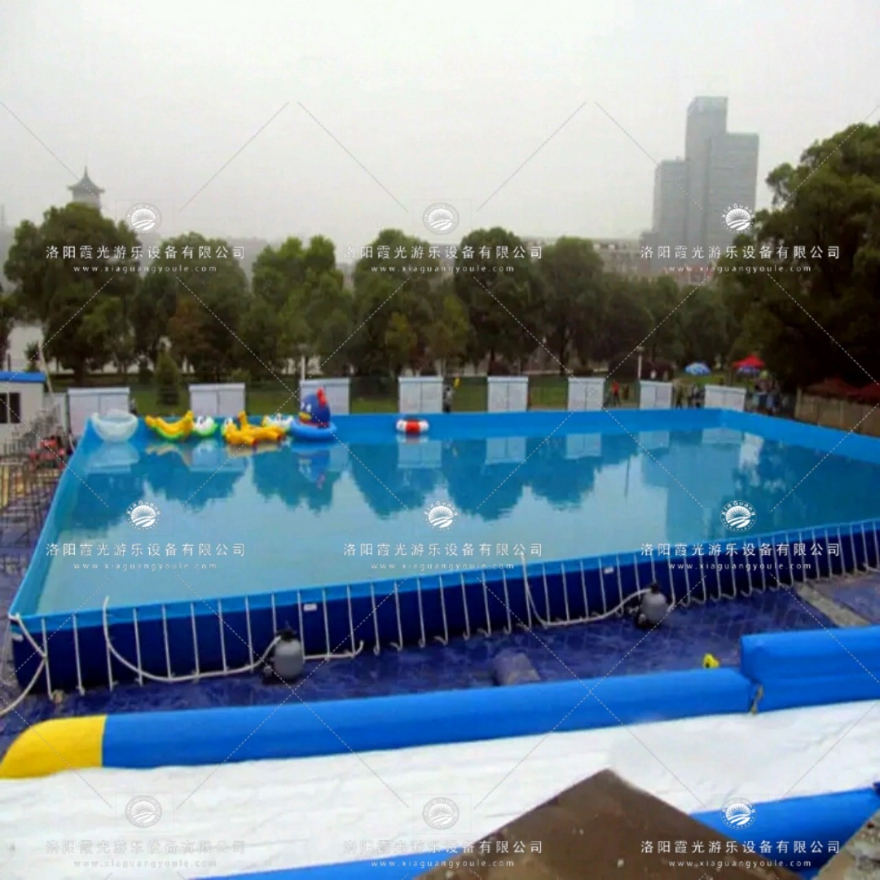 东光支架游泳池